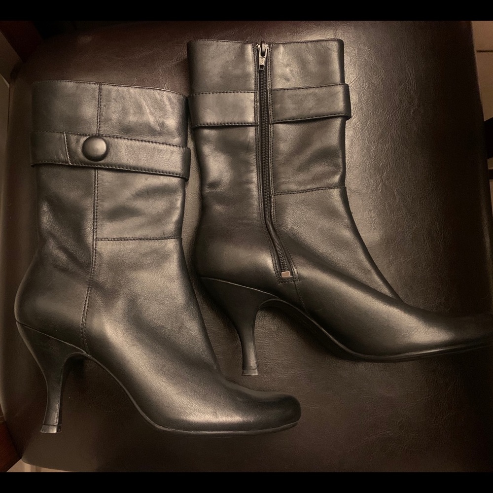 Kenneth Cole Ankle Boots